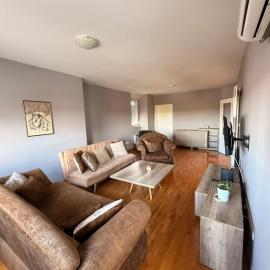 Apartman Enigma II，位于鲁马的酒店
