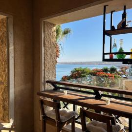 Samarah E 01 full Sea View and adult pool prime location with garden ,，位于Al Baḩḩāth的酒店