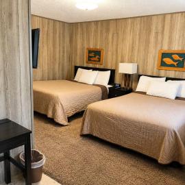 Room 25-2 Queen Suite -Woodland Motor Lodge，位于格雷灵的酒店