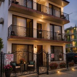 APART HOTEL KOBULETi,位于科布列季的酒店