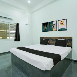 SPOT ON Divya Resort，位于Bareli的酒店