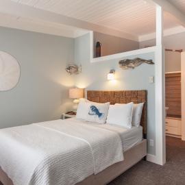 Harborview Inn & RV Park，位于加里波第的酒店