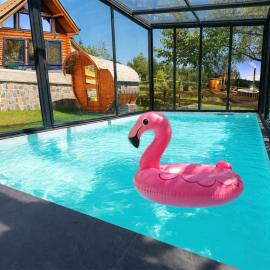 Căsuța Melimi cu piscină încălzită, ciubăr și saună，位于Râșca的酒店