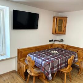 Studio Apartment in the Heart of Moena，位于莫埃纳的酒店