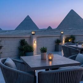 Pyramids Art Inn，位于开罗的酒店