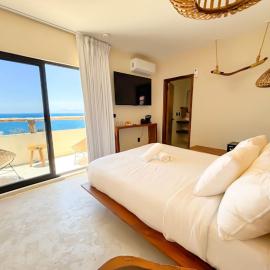 Hotel Boutique Alcalá Vallarta，位于巴亚尔塔港的酒店