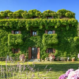 L'Agnata di De André Boutique Hotel,位于坦皮奥袍沙尼亚的酒店