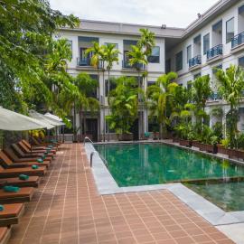 Green Amazon Residence
