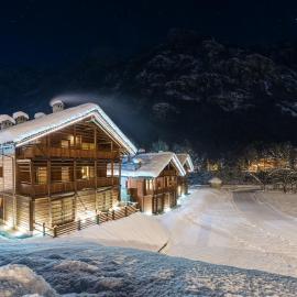 Pietre Gemelle Resort，位于阿兰尼亚·瓦尔塞西娅的酒店