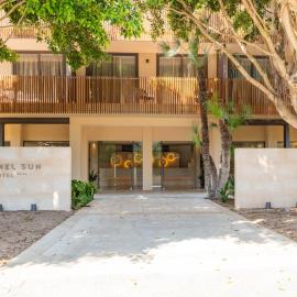 Canyamel Sun Suites Hotel，位于坎亚梅尔的酒店
