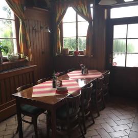 Hotel Taverna，位于亚沃尔尼克的酒店