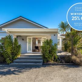 THE GRAPE SHED COTTAGE - Coast & Country，位于黑潭的酒店