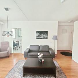 Cozy Espoo Getaway with Free Parking & Near Iso Omena，位于埃斯波的酒店