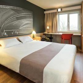 ibis Liège Seraing，位于邦塞勒的酒店