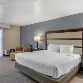 Best Western Sunridge Inn & Conference Center，位于贝克城的酒店