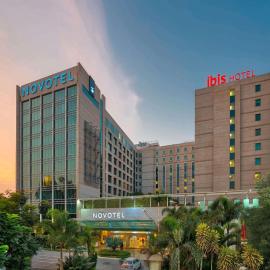 Novotel Bengaluru Outer Ring Road，位于班加罗尔的酒店