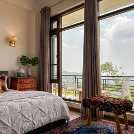Draft Hotel Bir Billing At Landing Site，位于比尔瓦的酒店