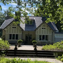 La Villa du Pré Du Cerf---------- TARIF PREFERENTIEL 2 NUITS-------，位于斯帕的酒店