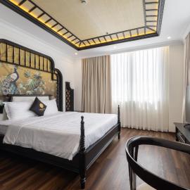 Can Gio Park Hotel，位于芹蒢的酒店
