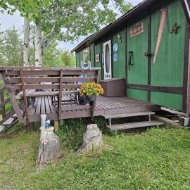 Hidden Creek Cabin，位于Beaverlodge的酒店