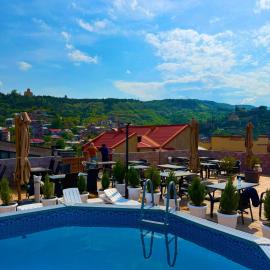 Mit Hotel Tbilisi，位于第比利斯的酒店