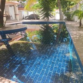 Hotel alicia，位于El Arroyo的酒店