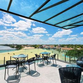 Bella Vista Hotel，位于巴雷里尼亚斯的酒店
