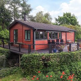 Beautiful cottage near the beach，位于沃尔丁堡的酒店