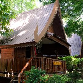 Akchanok Homestay - Nature Retreat，位于彭世洛的酒店
