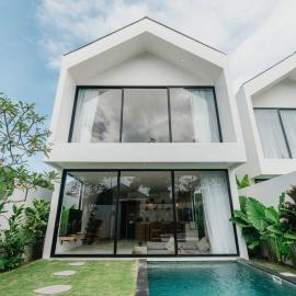 Villa Alisa - 2BR Tropical Haven - Nyanyi，位于Cemagi的酒店