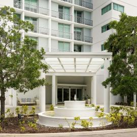 Maritime Hotel Fort Lauderdale Airport & Cruiseport,位于劳德代尔堡的酒店