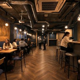 Shijo Guesthouse HIVE，位于京都的酒店