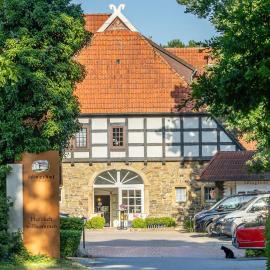 IDINGSHOF Hotel & Restaurant，位于布拉姆舍的酒店