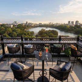 Hoan Kiem Legend Ha Noi Hotel，位于河内的酒店