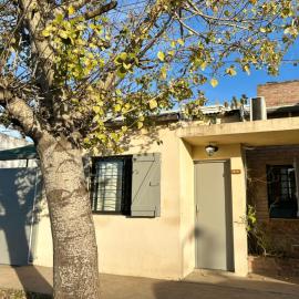 La Casita de Levene en Lobos，位于洛博斯的酒店