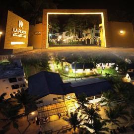 Hôtel La Playa Beach Resort Lounge，位于洛美的酒店