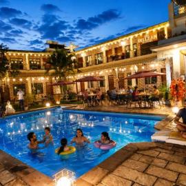 The Dillzan Resort Including 4 Meals，位于Mandve的酒店