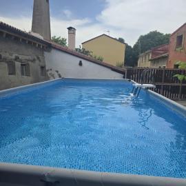 La Casona del Rio Abion，位于Valdealvillo的酒店