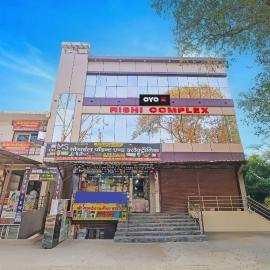 Hotel O City View，位于阿里格尔的酒店