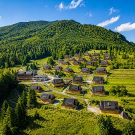 Drevenica Podkovička - Terchová，位于特尔乔夫的酒店