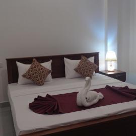 Jade Royal Resort - Okkampitiya,位于Okkampitiya Ihalagama的酒店