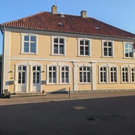 Stubbekøbing Square View Stopover，位于斯图伯克宾的酒店