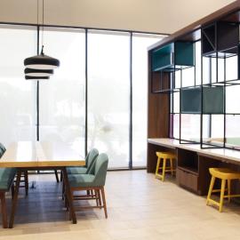 Holiday Inn Orlando International Dr-ICON by IHG，位于奥兰多的酒店