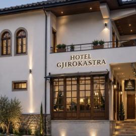 Hotel Gjirokastra，位于吉诺卡斯特的酒店