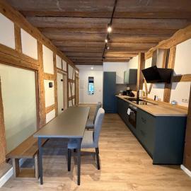 JURAFLAIR Apartments，位于利希滕费尔斯的酒店