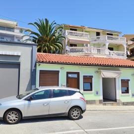Egidio Gigi Bellich holiday apartments family houses