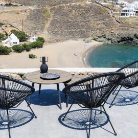 The Mykonist Merchia Beach Villas & Suites，位于Merchia Beach的酒店