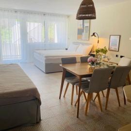Adele Home - Ihre Wohlfühloase an der Therme，位于巴特塞京根的酒店