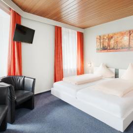 Hotel Romäus,位于菲林根-施文宁根的酒店