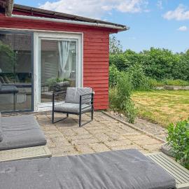2 Bedroom Pet Friendly Home In Haderslev，位于哈泽斯莱乌的酒店